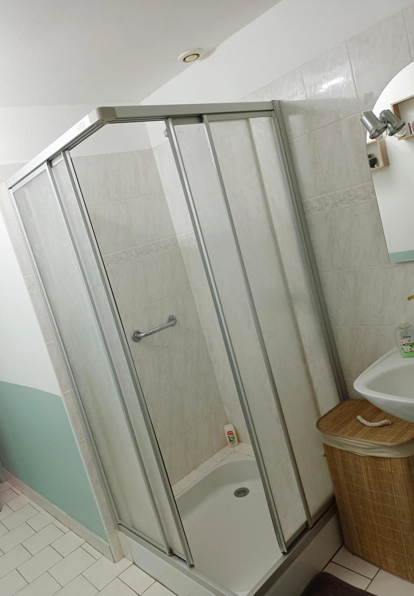 Petite Maison Etape Loire A Velo Ou Compostelle Mosnes Екстер'єр фото